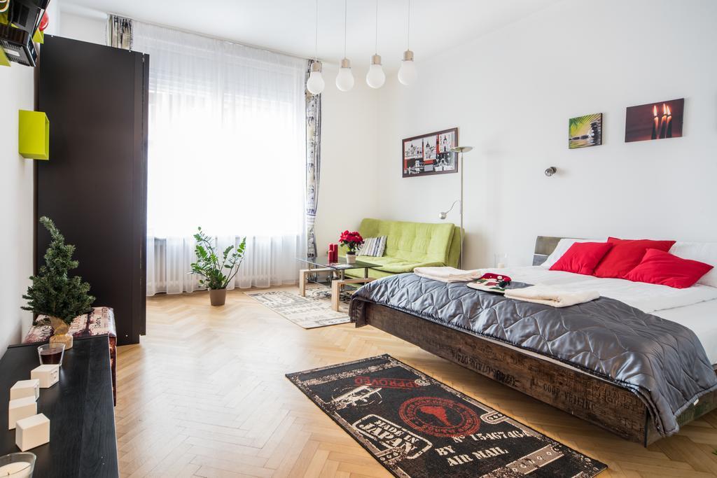 Danube Castleview Apartment Budapest Room photo